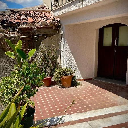 La Casina Di Venere Hotel Savoca Exterior foto